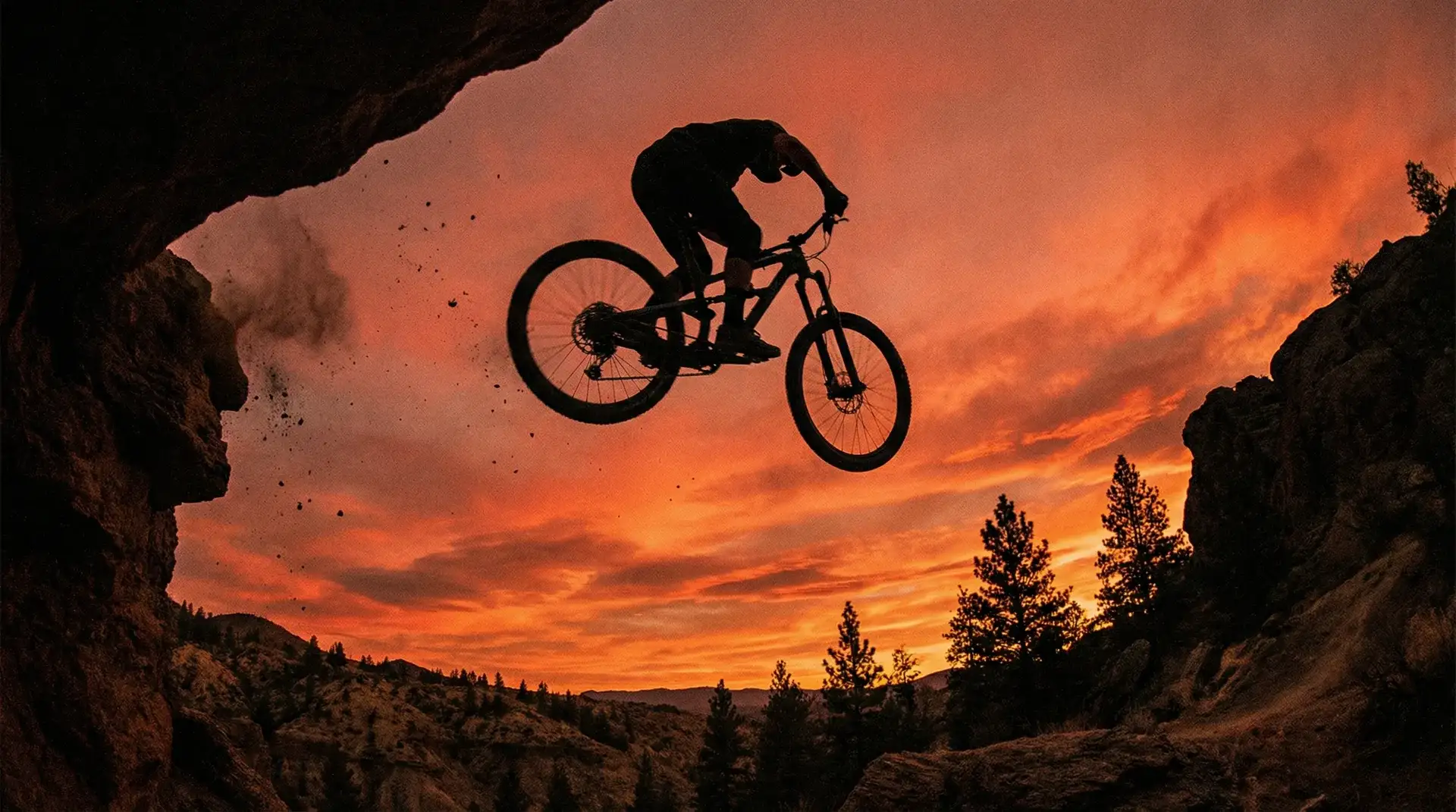 山地车悬崖飞跃 - 必撸大赛 高清实拍